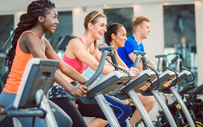 Should-You-Hit-the-Gym-or-Sauna-Research-Shows-It-May-Not-Matter